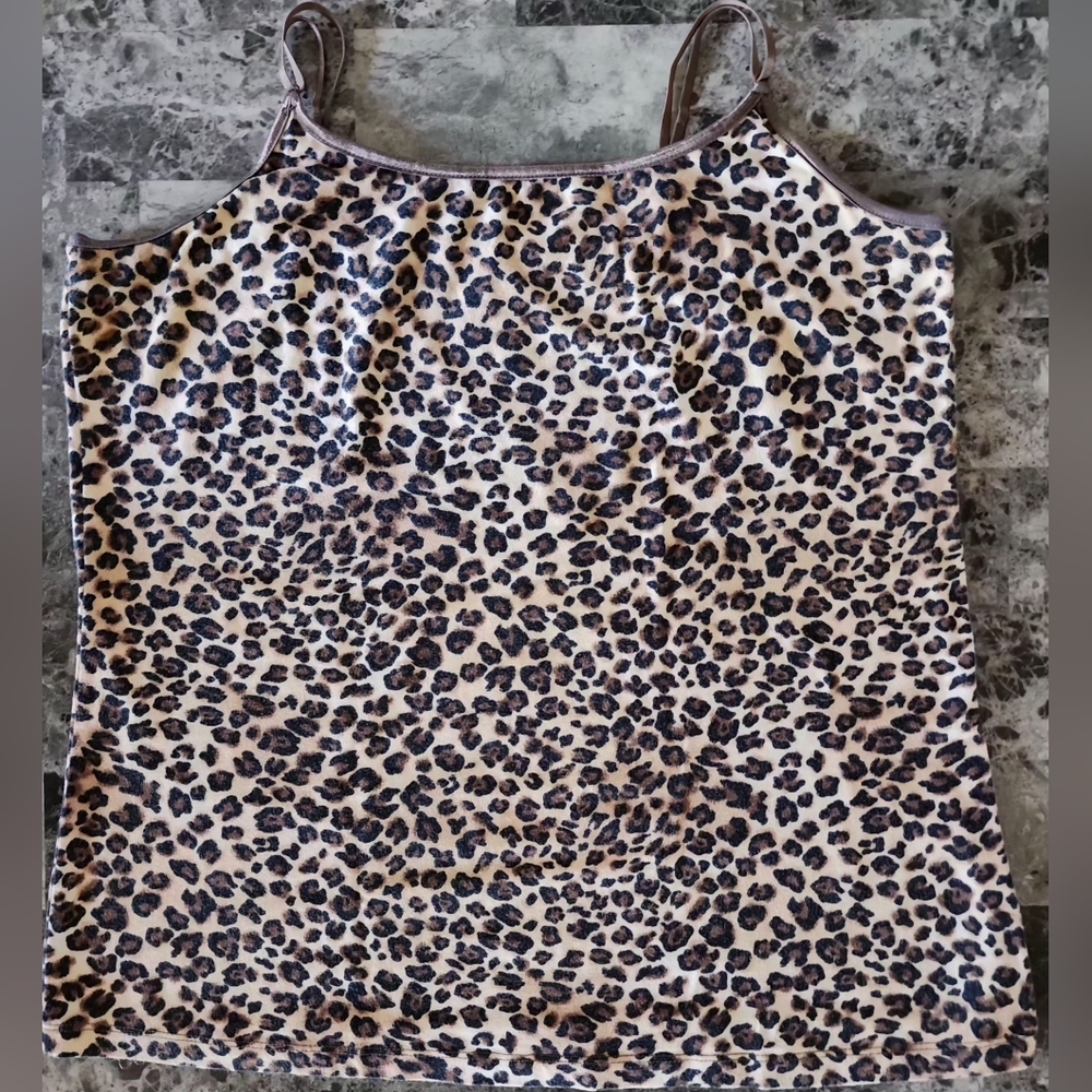 Ambiance Apparel 2X leopard Print Cami Tank Top